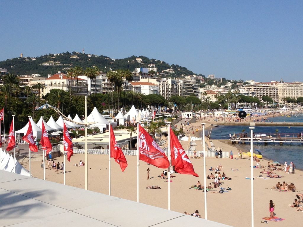 beach-1643431_1920